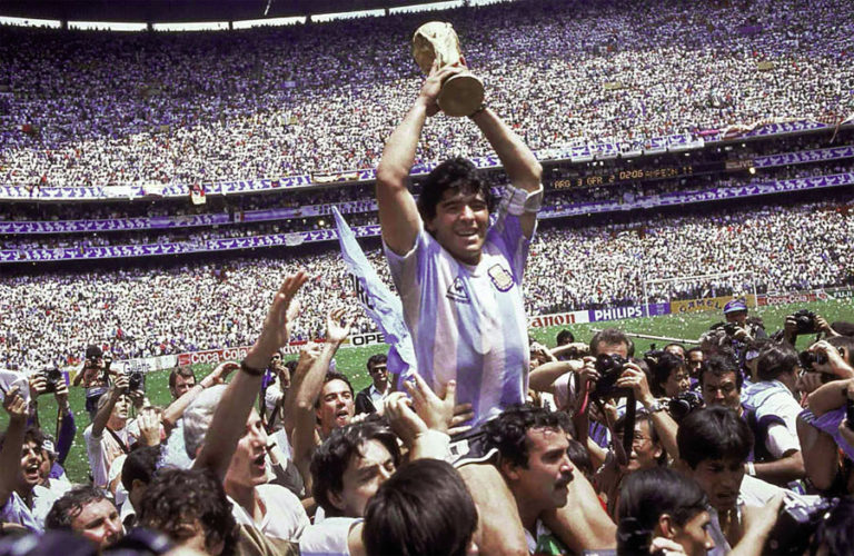 Diego Maradona : Une légende du football tire sa révérence