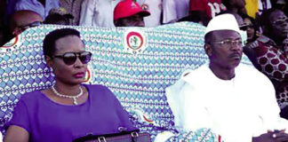 Les bénédictions des chefs coutumiers du Passoré à leurs fils, Eddie Komboïgo