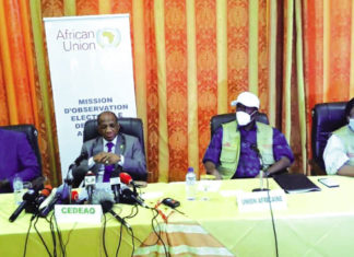 Elections présidentielle et législatives: « Le dépouillement s’est déroulé sans ingérence », Bénard Makuza, observateur en chef de l’UA