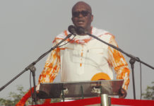 Roch Kaboré accueilli en triomphe à Manga