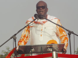 Roch Kaboré accueilli en triomphe à Manga