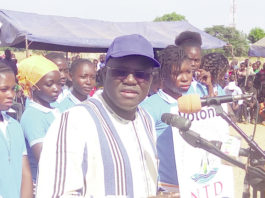 Le NTD ouvre le bal à Tibga