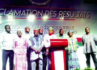 Proclamation des résultats des élections : Les commissaires de l’Opposition reviennent à la plénière