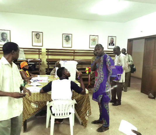 Les Burkinabè ont voté à Abidjan, Bouaké et Soubré