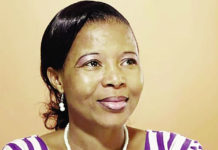 Yéli Monique Kam, candidate à la présidentielle : « Je donne la chance au peuple de voter une femme… »