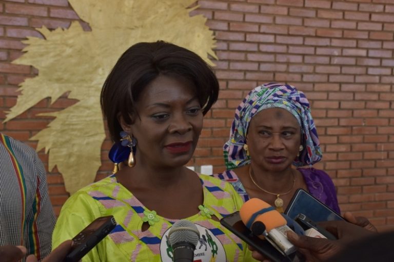 Lutte contre les mutilations génitales féminines : Sika Kaboré invite les populations des Cascades à s’y engager