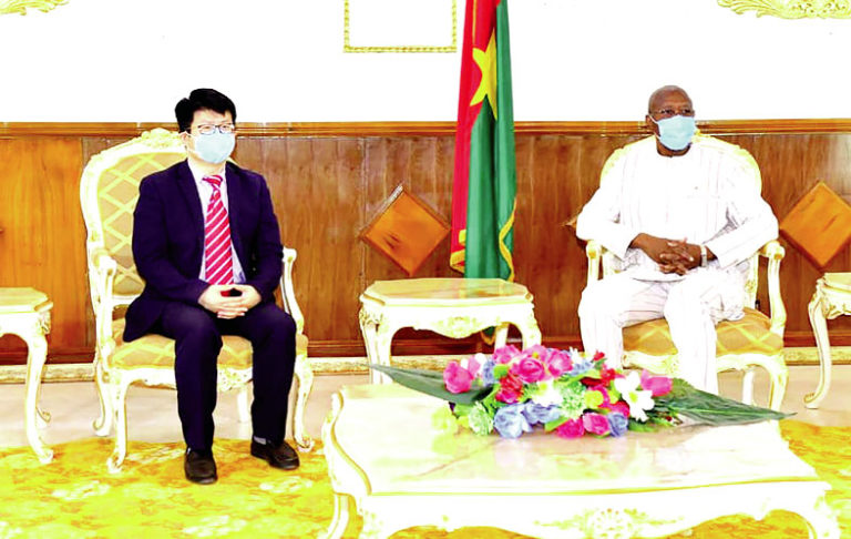 Coopération bilatérale : La Chine et le Burkina discutent  des chantiers futurs