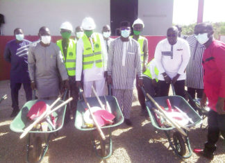 Formation en métiers de BTP : 94 jeunes défavorisés reçoivent leurs kits d’installation