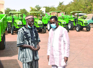 Conseil régional des Hauts-Bassins : des tracteurs pour booster la production agricole