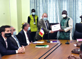 Accès à l’énergie : 5,4 milliards F CFA pour fournir du solaire à des ménages