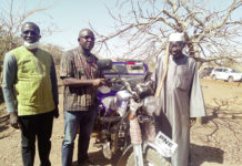 Protection de l’environnement: Le « champion de la terre 2020 » reçoit un tricycle