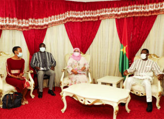 Défis de l’urbanisation au Burkina : la directrice exécutive de ONU-Habitat échange avec Bala Sakandé