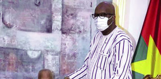 Elections municipales : des organisations proposent le suffrage universel