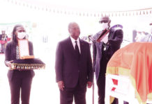 Hommage au Premier ministre Hamed Bakayoko : Tristesse, pleurs et douleurs à Abidjan