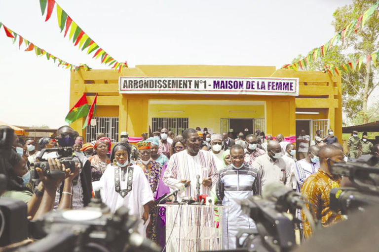 Arrondissement 1 de Ouagadougou: les femmes ont désormais leur « maison »