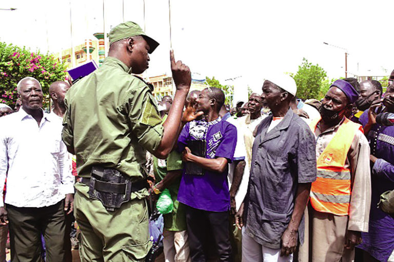 Commune de Ouagadougou: des ouvriers réclament leur salaire de février 2021