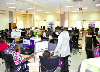 Ministre en charge de la fonction publique : des innovations pour satisfaire les usagers