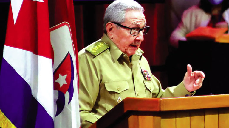 8e Congrès du Parti communiste cubain : Raul Castro appelle à un « dialogue respectueux » avec les Etats-Unis 