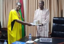 Modernisation de l’état civil au Burkina Faso : L’OIM offre des équipements