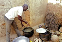 Intoxication alimentaire supposée à Pella : Un drame, de nombreuses questions