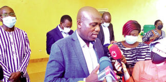 Vaccination contre la COVID-19 : Bientôt des essais cliniques au Burkina