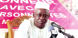 Lassané Savadogo, DG de la CNSS, invité de « Tapis d’honneur » : « Il est possible que le Burkina soit un pays de bonheur pour tous »