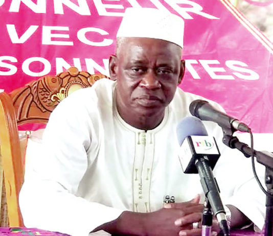 Lassané Savadogo, DG de la CNSS, invité de « Tapis d’honneur » : « Il est possible que le Burkina soit un pays de bonheur pour tous »
