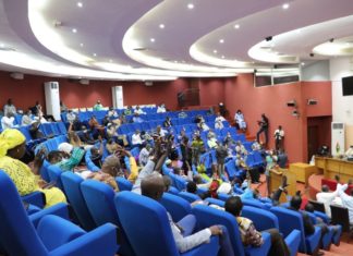 Zones à fort défi sécuritaire : L’Etat d’urgence prorogé de 18 mois Exemplaire