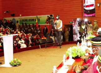 Mali : Le colonel Assimi Goïta investi président de la Transition