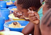 Zitenga: Le président du Faso a lancé l’initiative assurée un repas équilibré à chaque enfant en âge scolaire