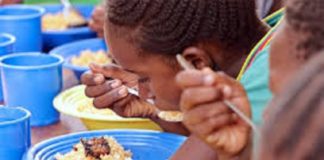 Zitenga: Le président du Faso a lancé l’initiative assurée un repas équilibré à chaque enfant en âge scolaire