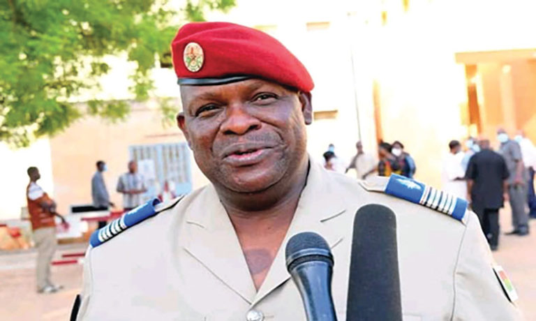 Journée internationale de la destruction des armes légères et de petit calibre : Au burkina faso, la création de la commission nationale de contrôle des armes renforce les conditions de lutte contre les armes