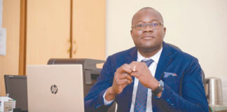 Accord sur la taxation des multinationales : « Le Burkina devrait gagner sa part de droit d’imposition », Dr Aboubakar Nacanabo