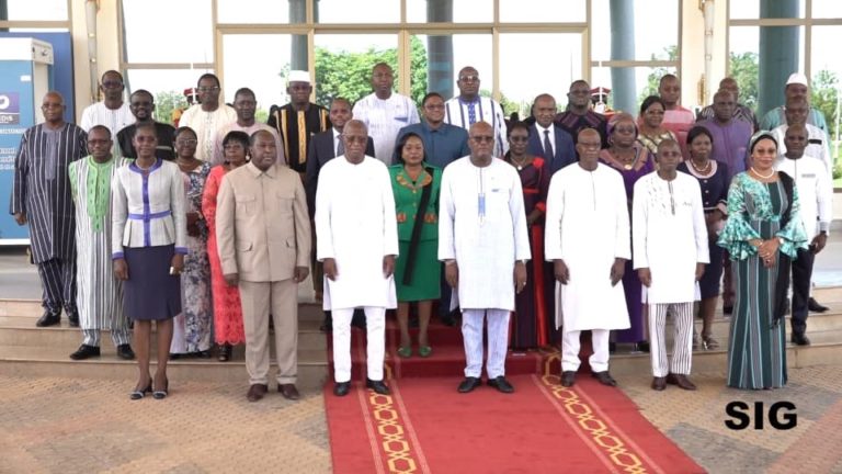 Burkina : l’attaque de Solhan a servi de détonateur pour faire le remaniement ministériel. (PM).