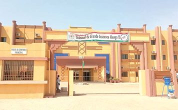 Procès de présumés terroristes : « Il vaut mieux me tuer », clame un accusé