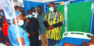 Attaque sur l’axe Gorgadji-Arbinda : le gouverneur du Sahel au chevet des blessés