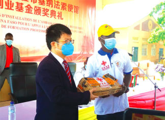 Centres de formation professionnelle : des kits d’installation pour les 50 meilleurs apprenants