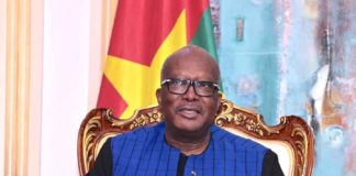 5 août 2021 : (Dans l’unité nous saurons mener le combat pour un Burkina indépendant, démocratique), Roch Kaboré.