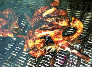 Viande de volaille au Burkina Faso : Le poulet flambé comporte des risques sanitaires