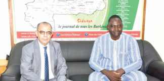 Coopération tunisio-burkinabè : l’ambassadeur, Mohamed Kahloun, aux Editions Sidwaya