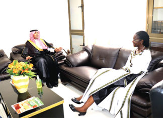 Coopération Burkina/ Arabie saoudite : l’ambassadeur saoudien prend langue avec des ministres