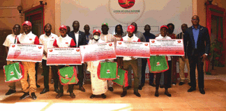 Tranche commune entente 2021: Les gagnants burkinabè reçoivent leurs chèques