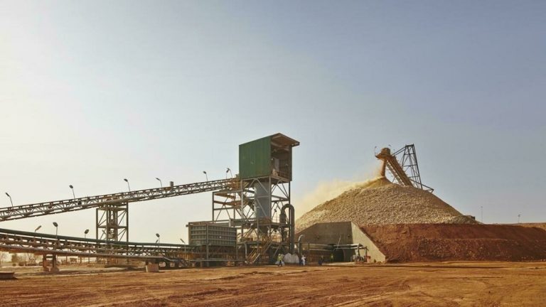 Fourniture des biens et services miniers :  Obligation est faite aux sociétés minières d’accorder la préférence aux entreprises Burkinabé   (conseil des minitres)