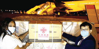 Lutte contre la COVID-19 : Le Burkina reçoit 400 000 doses du vaccin SINOPHARM