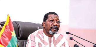 Assemblée nationale : trois ministres à la barre des députés