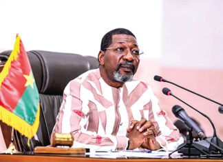 Assemblée nationale : trois ministres à la barre des députés