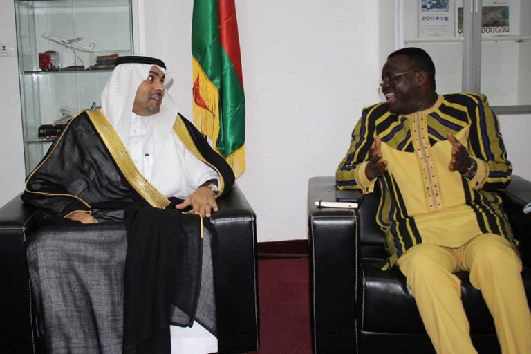 Coopération Burkina/Arabie Saoudite : L’ambassadeur, Fahad Aldosari, s’imprègne du secteur des transports