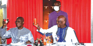 FESPACO 2021 : Des festivaliers dînent avec le président du Faso