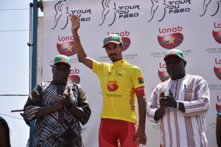 Epreuve de la course contre-la-montre par équipe : El Kouraji Mohcine, le nouveau maillot jaune à Zorgho