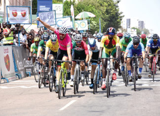 6e étape du tour du Faso : Yacine Hamza endosse le maillot jaune à Tenkodogo